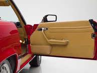 1989 Mercedes-Benz 560SL WPBBA48DXKA103846 Studio